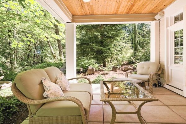 Outdoor Living Trends That Add Value to Homes
